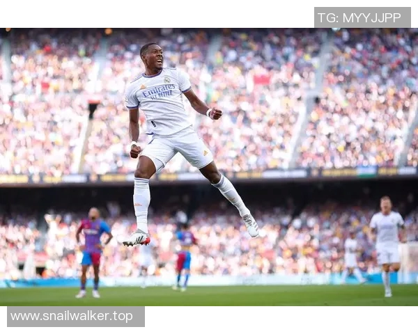 皇马对巴萨国家德比激战正酣! 皇马对巴萨国家德比激战正酣!